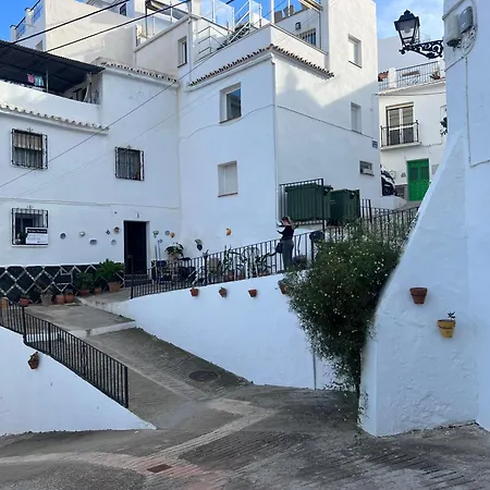 Mirador Del Pueblo *